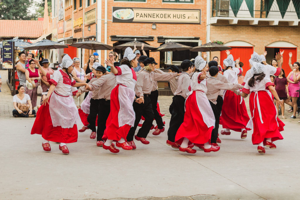 dança folclórica holandesa